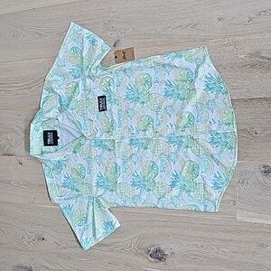 NWT Truly Hard Seltzer Button down Shirt